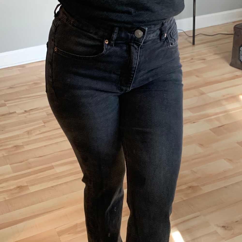 H&M Dark Gray Ankle Jeans (Stretchy)